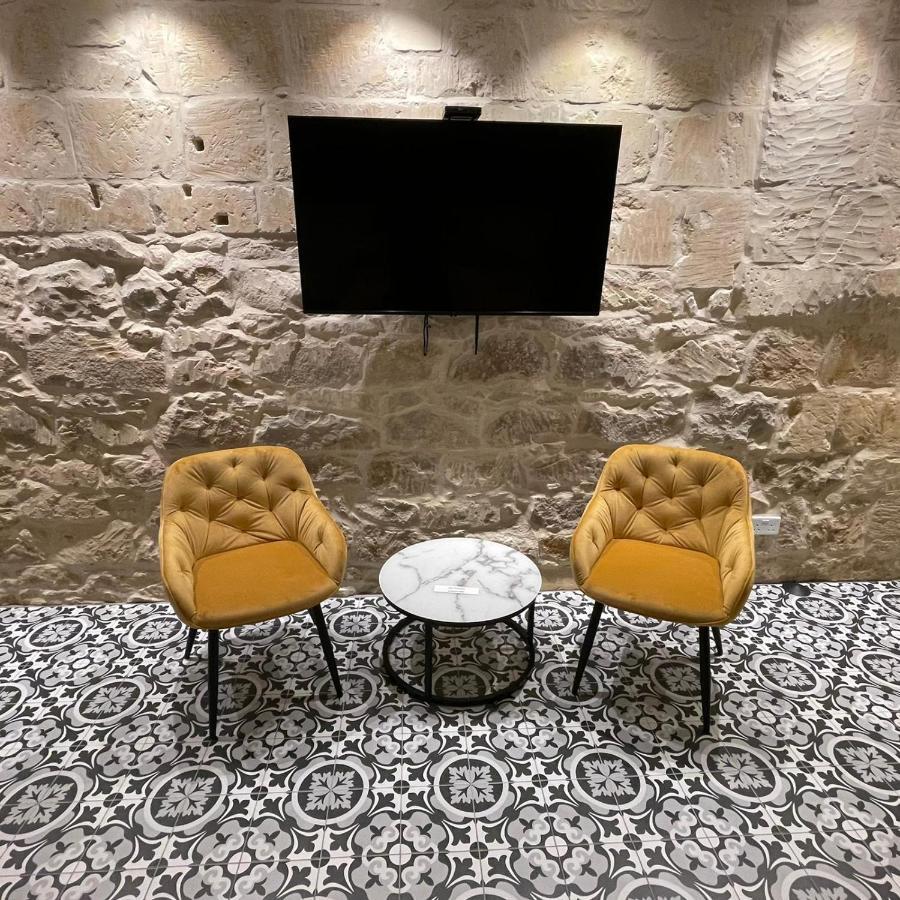 Valletta Home -Dar Il-Kavallier Jacques De Quiqueran Exteriör bild