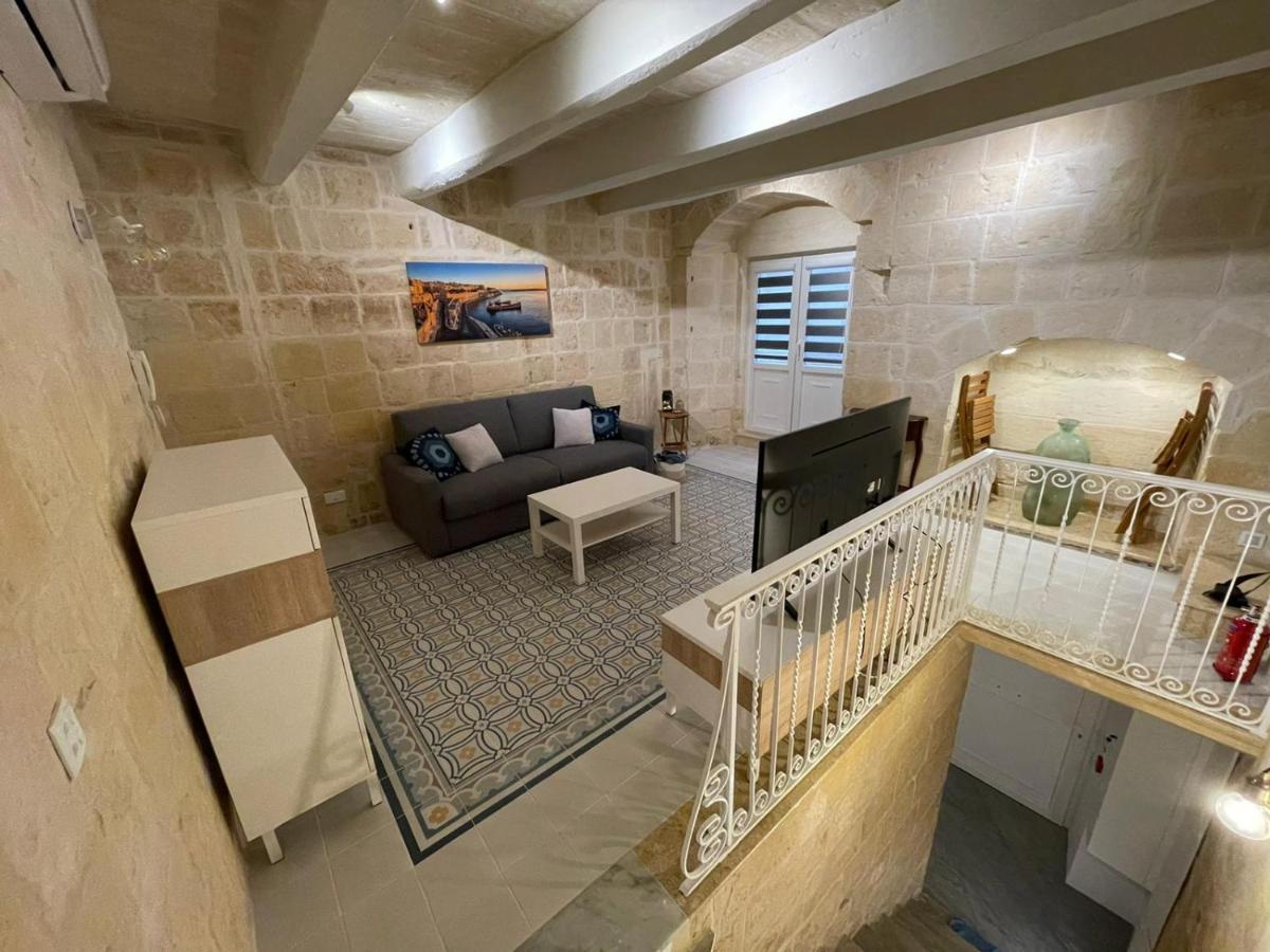 Valletta Home -Dar Il-Kavallier Jacques De Quiqueran Exteriör bild